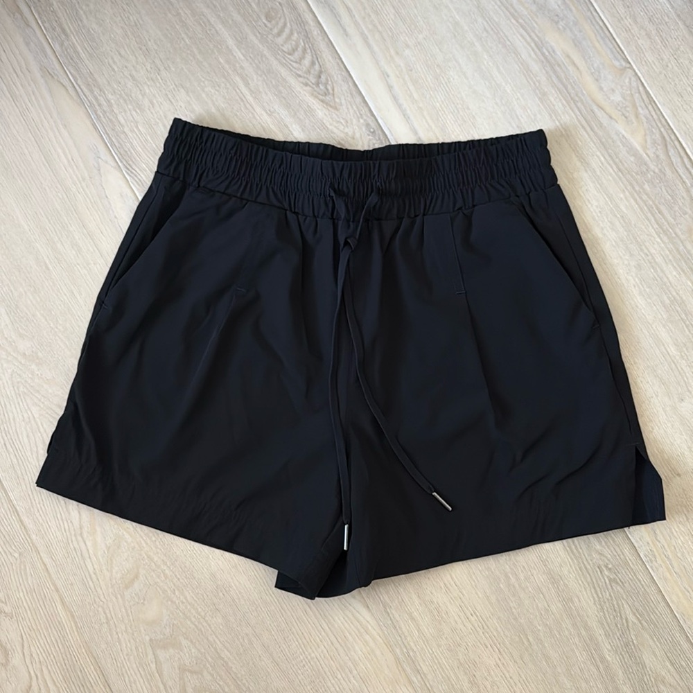 Halara Short - Size Medium